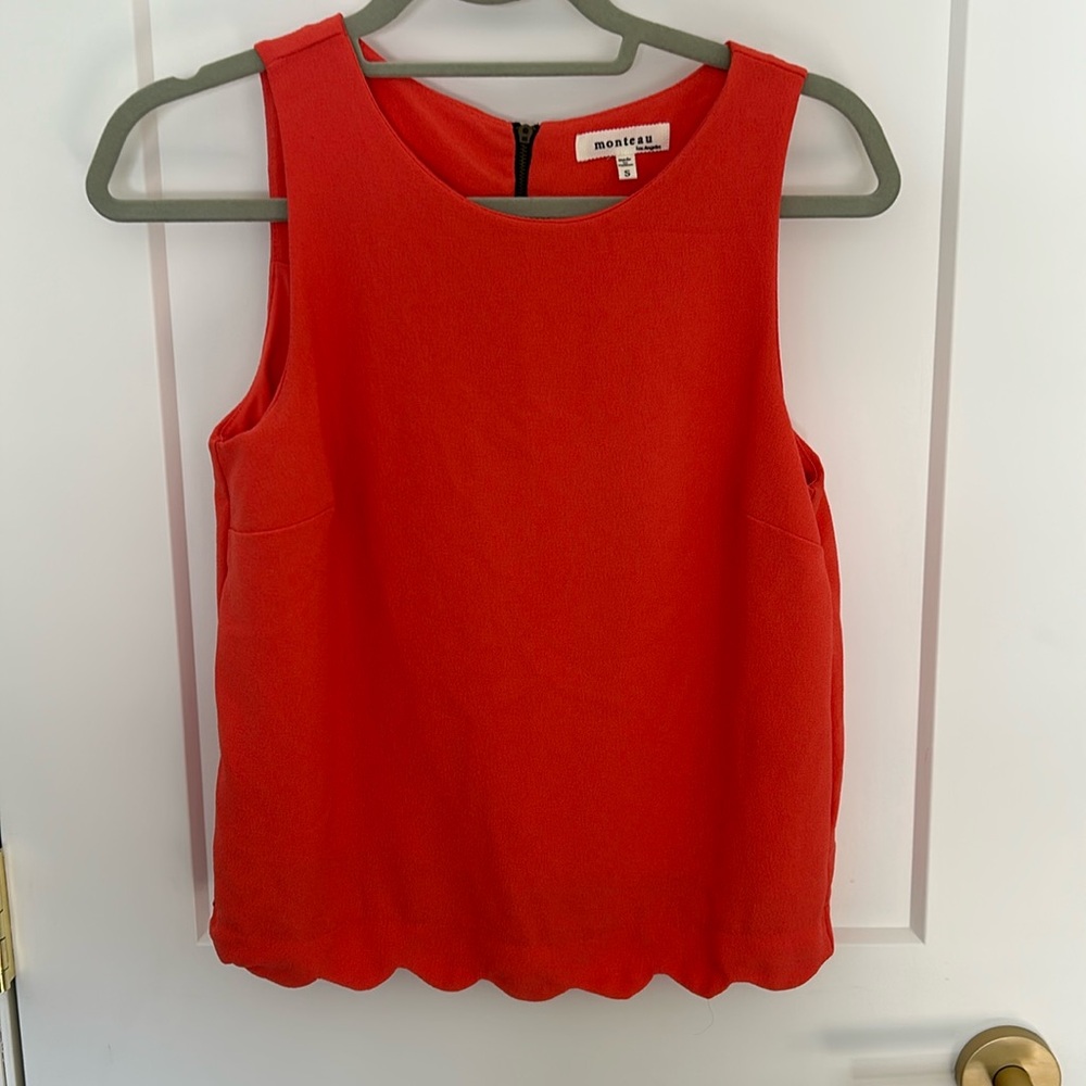 Sleeveless Blouse